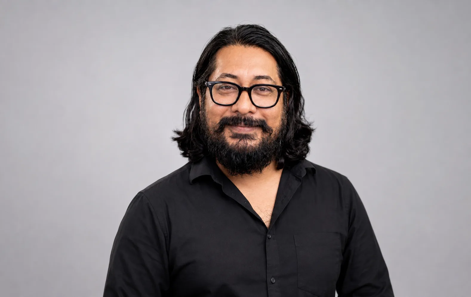 Portrait of the Managing Director of Chuti Group